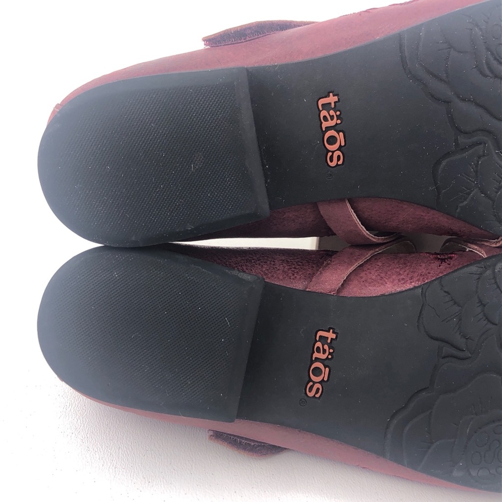 Taos Wish Embroidered Red Leather Mary Janes 6.5 - Picture 10 of 11